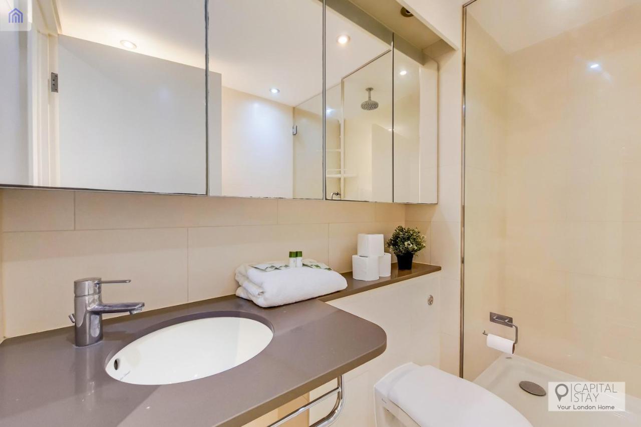 Two Bedroom Apartment - London Excel Stays Exteriör bild