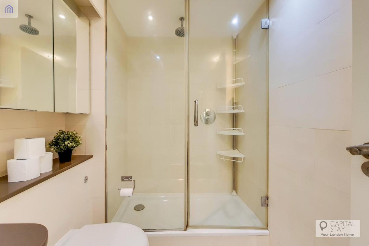 Two Bedroom Apartment - London Excel Stays Exteriör bild
