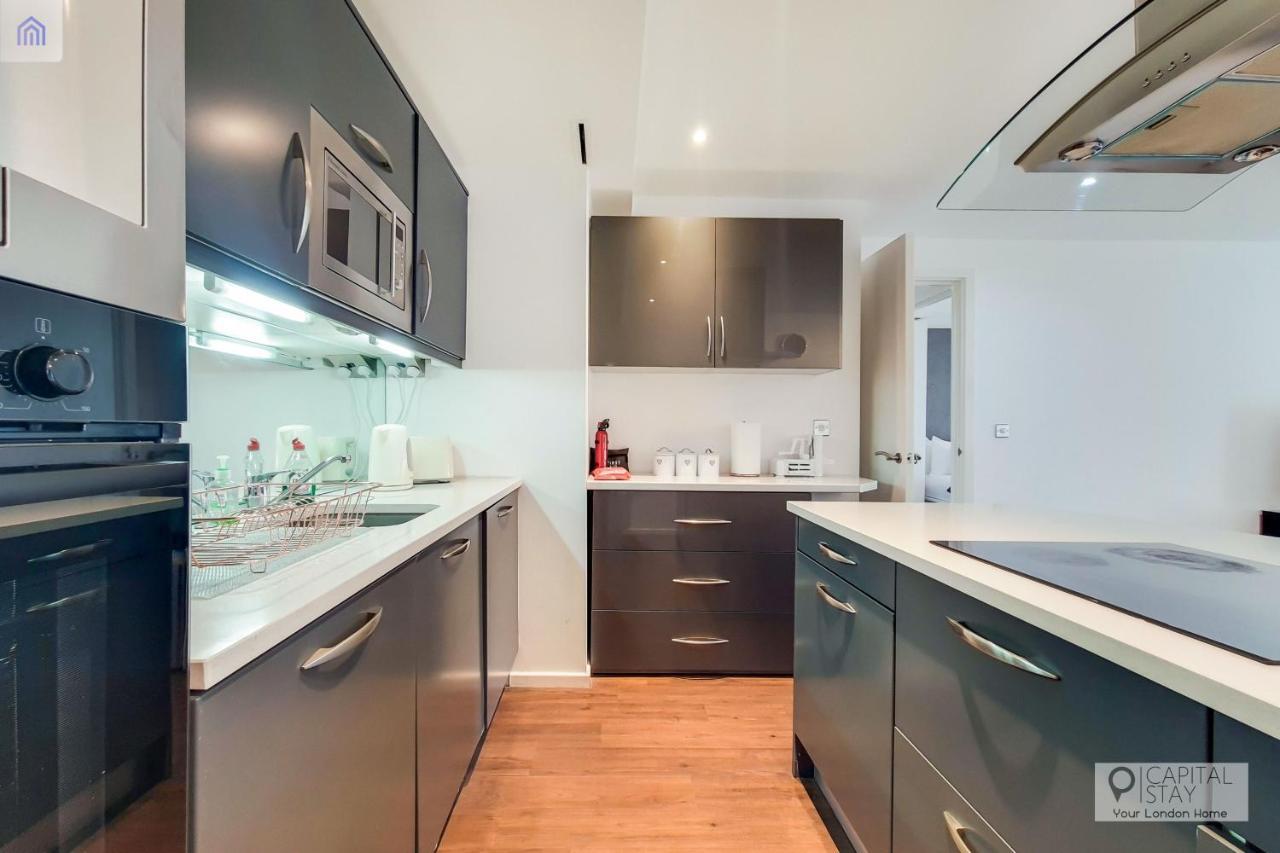 Two Bedroom Apartment - London Excel Stays Exteriör bild