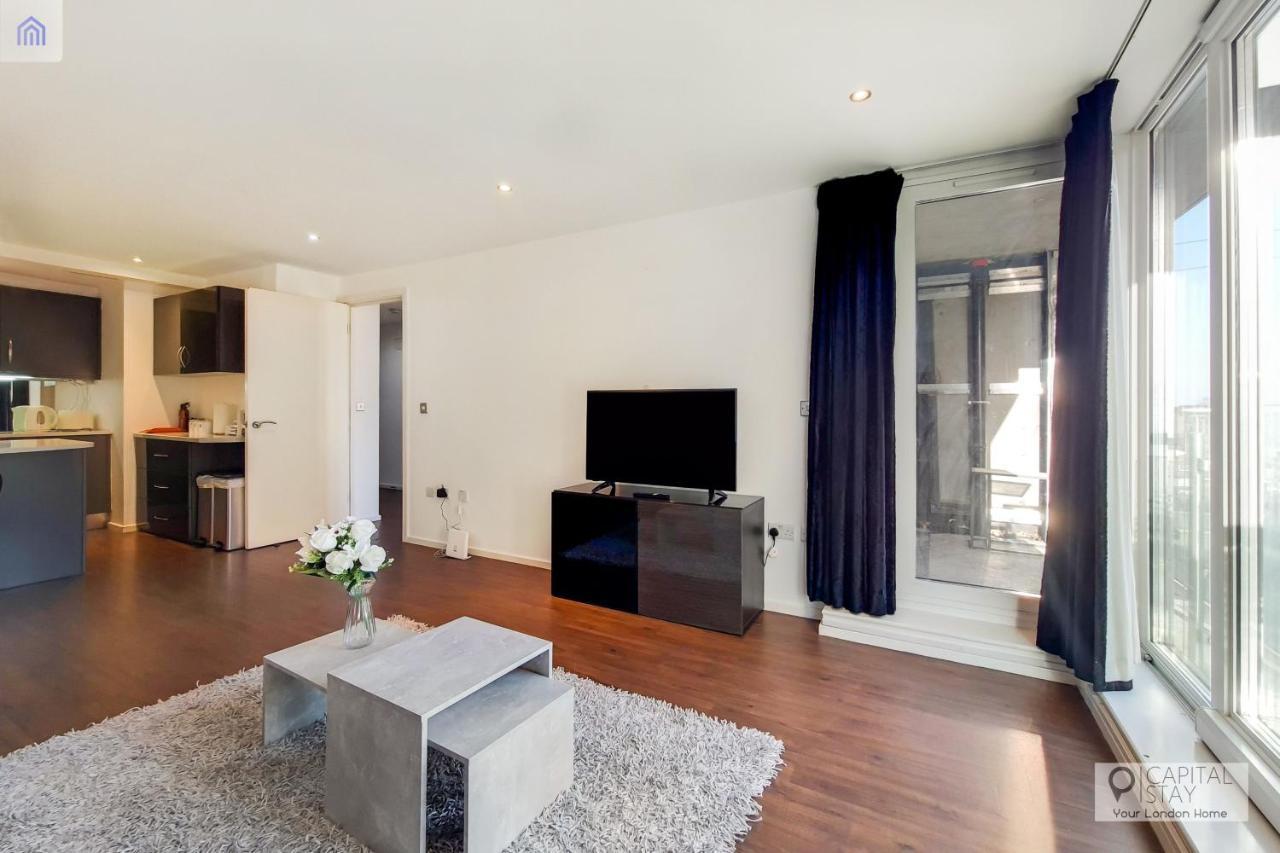 Two Bedroom Apartment - London Excel Stays Exteriör bild